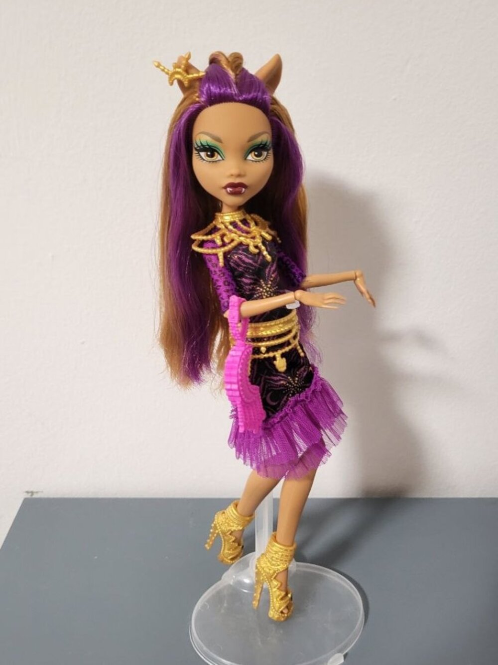 Monster High Frights, Camera, Action! Black Carpet Clawdeen Wolf Doll (100% Comp